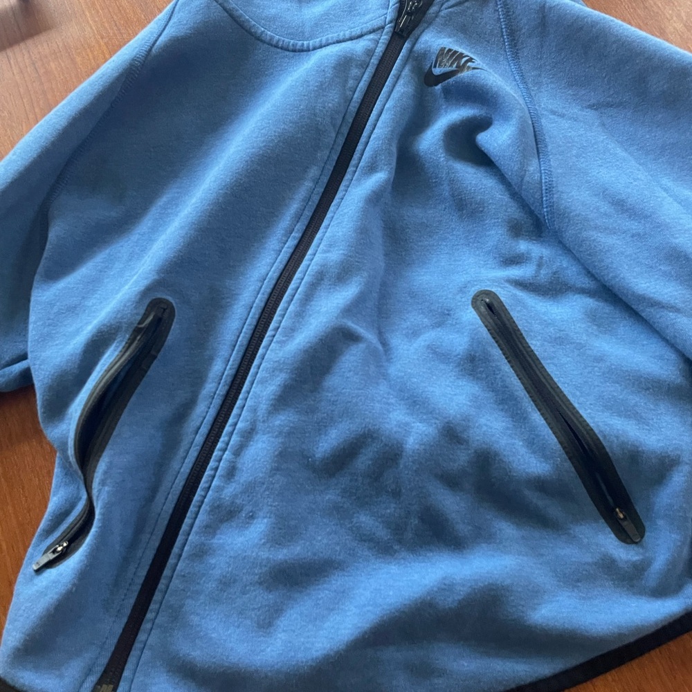Cropped Blue Nike Tech Side Zip-Up Jacket